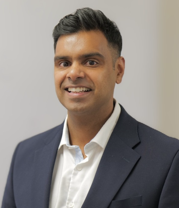 Dr Israr Razaq, Principal Dentist at Elegant Smiles